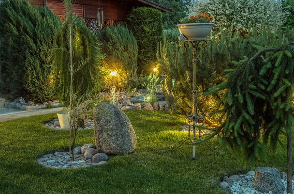 A modern kertek trendjei - A természetes és praktikus kerttervezés.