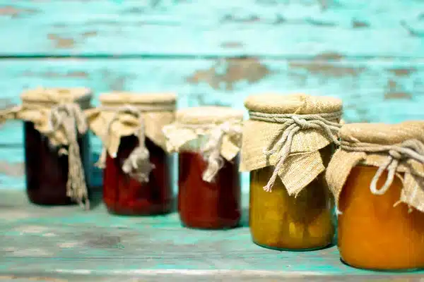 Házi lekvárok, szörpök és befőttek téli ízek a kamrából